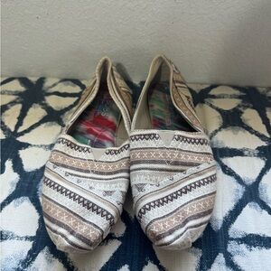 Skechers Cream and Brown Slip-On Flats with Woven Texture